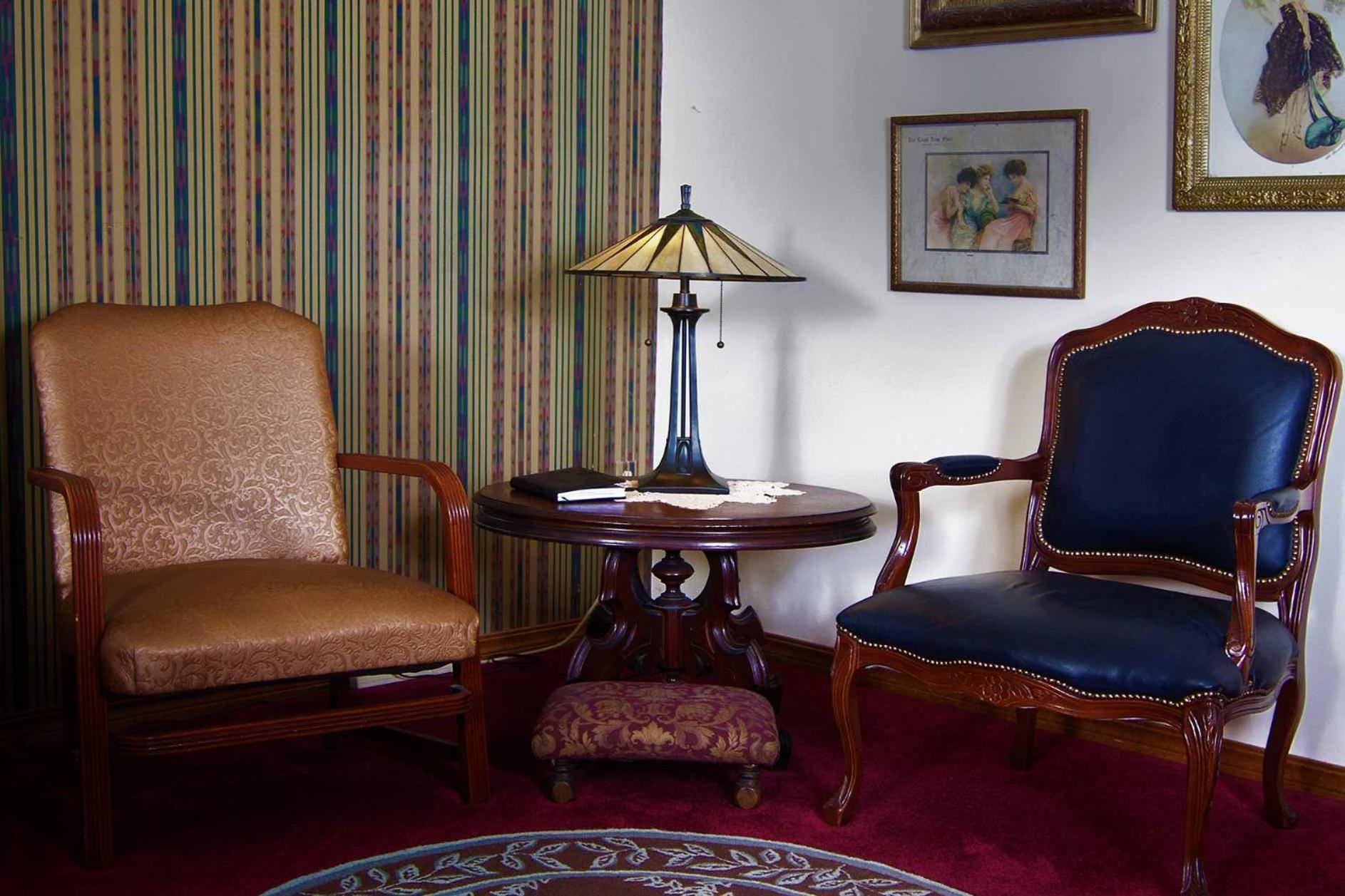 Benton Place Inn Eureka Springs Rum bild