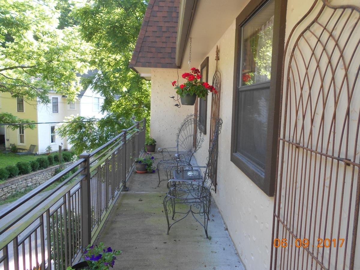 Benton Place Inn Eureka Springs Exteriör bild